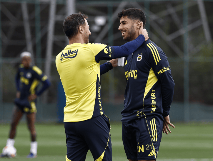 4场就下课？曝费内巴切再次换帅，穆里尼奥接班人2周拿走400万欧